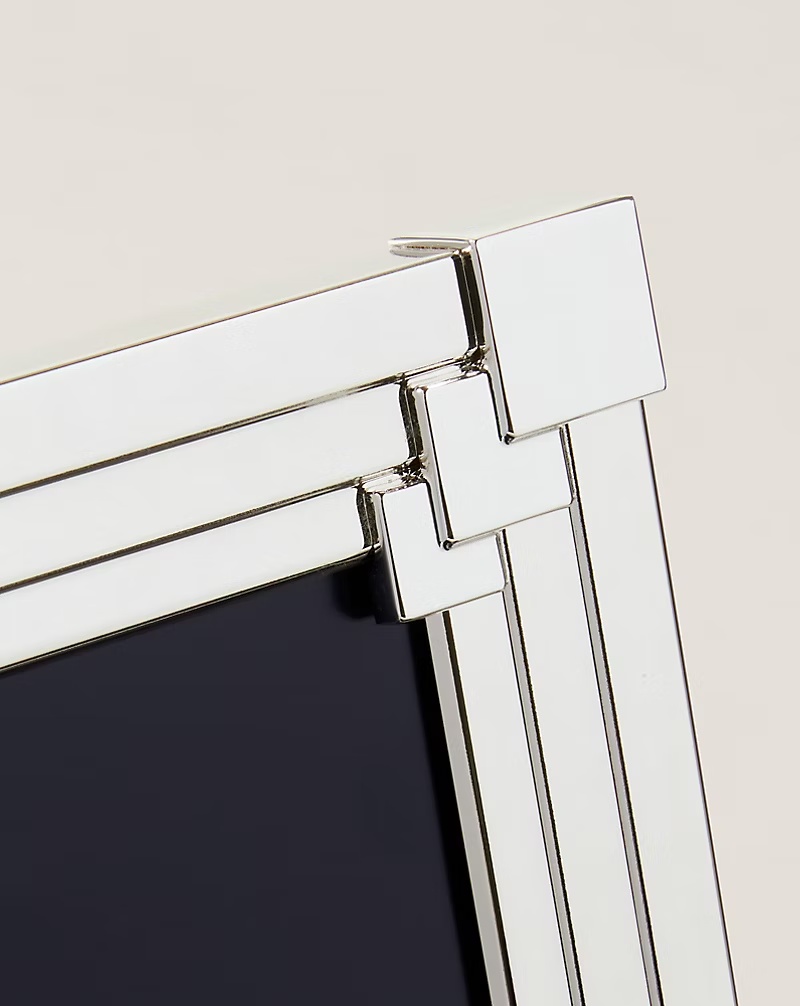 Gammond Frame